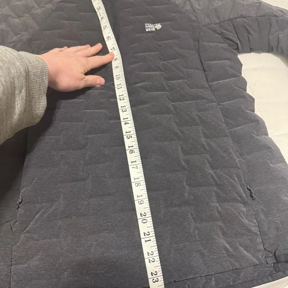 NWT Mountain Hardware stretch down half zip jacket - Picture 4 of 6